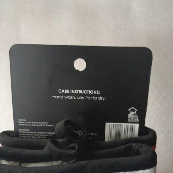 NWT DISNEY Winnie The Pooh OVEN MINI MITT Oversized 2PK Piglet GREY RED BLK - Picture 4 of 6